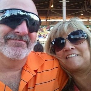 Meet your Posher, Joniandscott